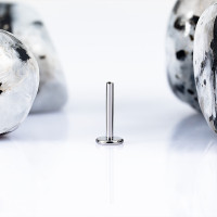 Ножка лабрета для пирсинга 1 мм (18 G), основа 4 мм